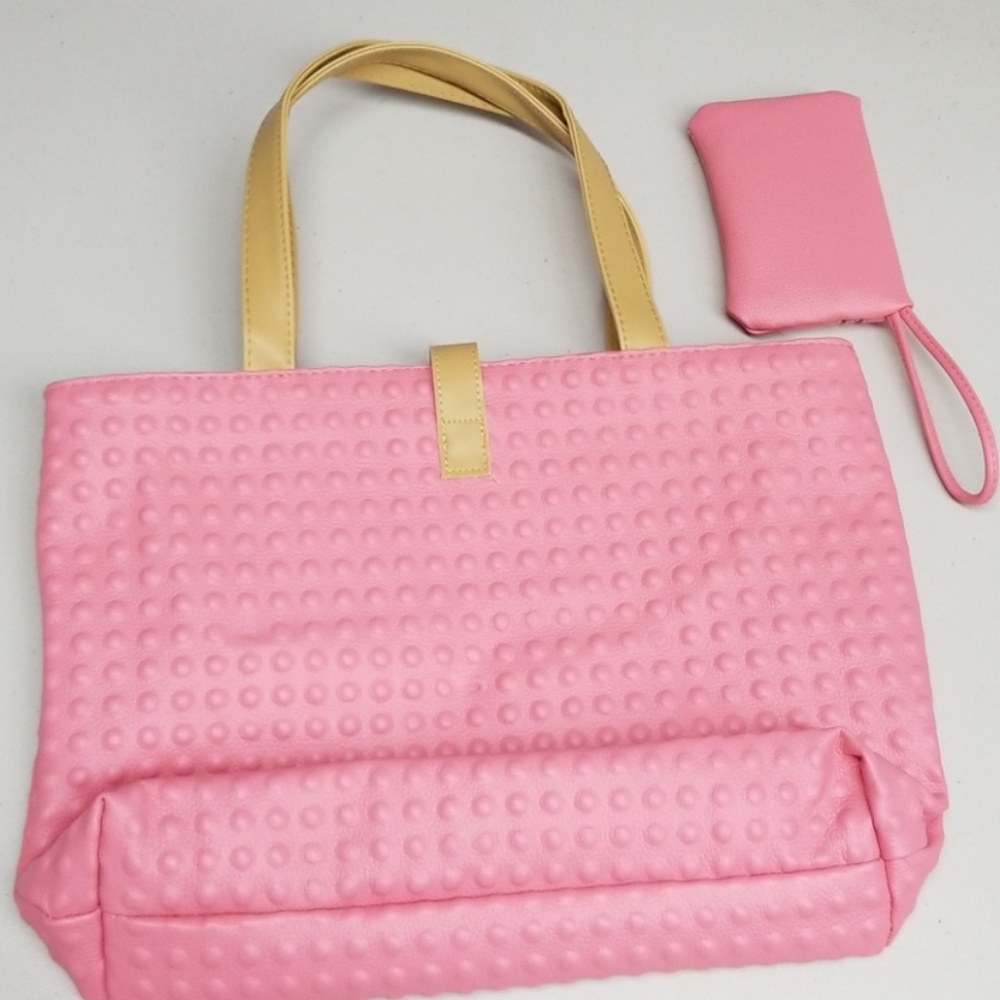 NIP Elegant Zip Tote with Organizer Wristlet - Picture 2 of 4